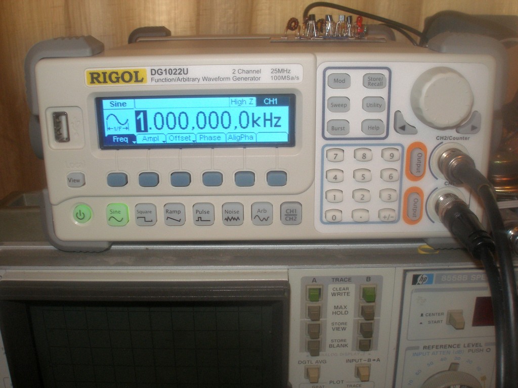 Rigol DG1022U Arbitrary Waveform Generator